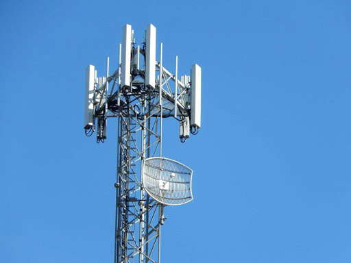 Vodafone продає ще одну частку в європейському бізнесі телефонних вишок за 1,3 млрд євро Vodafone продає ще одну частку в європейському бізнесі телефонних вишок за 1,3 млрд євро