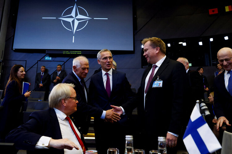 фото DR НАТО складає список ознак, які можуть вказувати на вторгнення росії в ЄС на етапі підготовки — Reuters