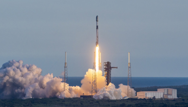 SpaceX запустила ще 23 супутники Starlink на орбіту SpaceX запустила ще 23 супутники Starlink на орбіту