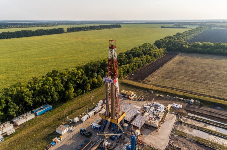 Фото: «Укрнафтобуріння» Суд дозволив компанії Коломойського відновити видобуток газу на Сахалінському родовищі