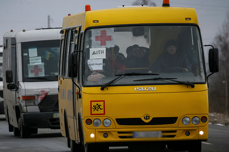Уряд вдосконалив евакуацію цивільних із небезпечних територій: деталі Уряд вдосконалив евакуацію цивільних із небезпечних територій: деталі