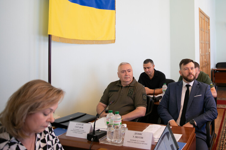 Рахункова палата з'ясувала, чому досі не закупили засоби моніторингу для кордону з Польщею Рахункова палата з'ясувала, чому досі не закупили засоби моніторингу для кордону з Польщею
