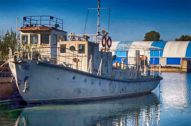 У Дніпрі на аукціон повторно виставили водолазний катер У Дніпрі на аукціон повторно виставили водолазний катер