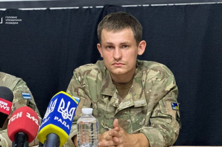Фото: ГУР російський військовий підірвав штаб з офіцерами «Шторм Z» та перейшов на бік України – ГУР