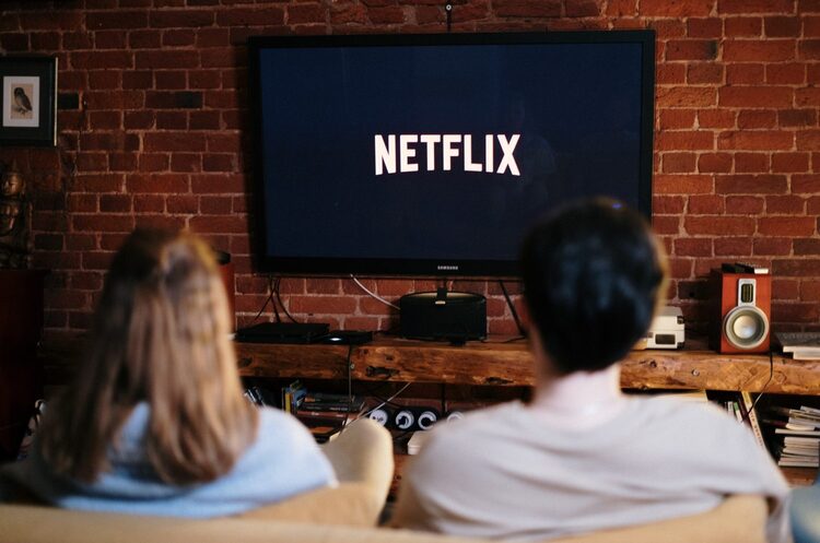 Акції Netflix встановили новий рекорд: як стримінговий гігант повернувся на пік успіху Акції Netflix встановили новий рекорд: як стримінговий гігант повернувся на пік успіху