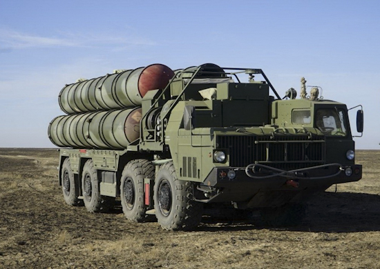 C-400 росія масово зриває контракти з постачання зброї за кордон, оскільки вся вона відправляється в Україну — глава “Ростеху”