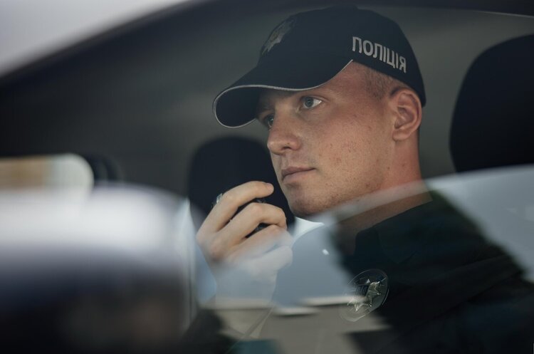 Боротьба з «дропами» та вільний доступ Нацполіції до банківської таємниці. Як депутати планують посилити нагляд за платіжними операціями Боротьба з «дропами» та вільний доступ Нацполіції до банківської таємниці. Як депутати планують посилити нагляд за платіжними операціями