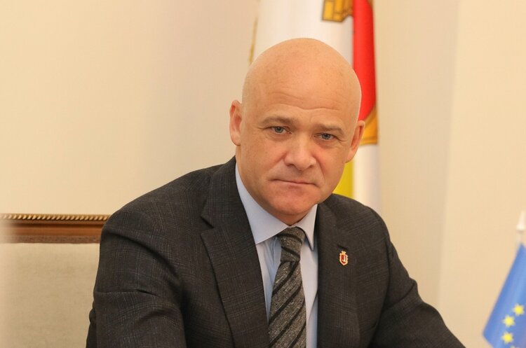 У мера Одеси Труханова нібито знайшли паспорт рф, мер спростував (ОНОВЛЕНО) У мера Одеси Труханова нібито знайшли паспорт рф, мер спростував (ОНОВЛЕНО)