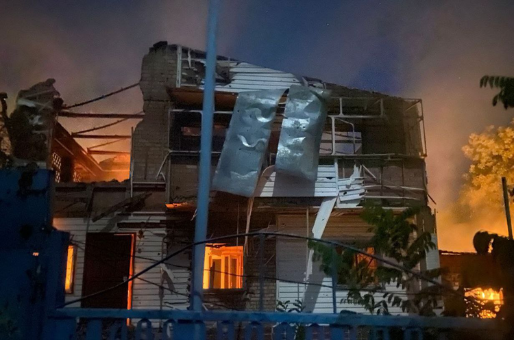 Наслідки обстрілів Дніпропетровщини Уночі росіяни атакували Україну «шахедами», керованими ракетами та балістикою