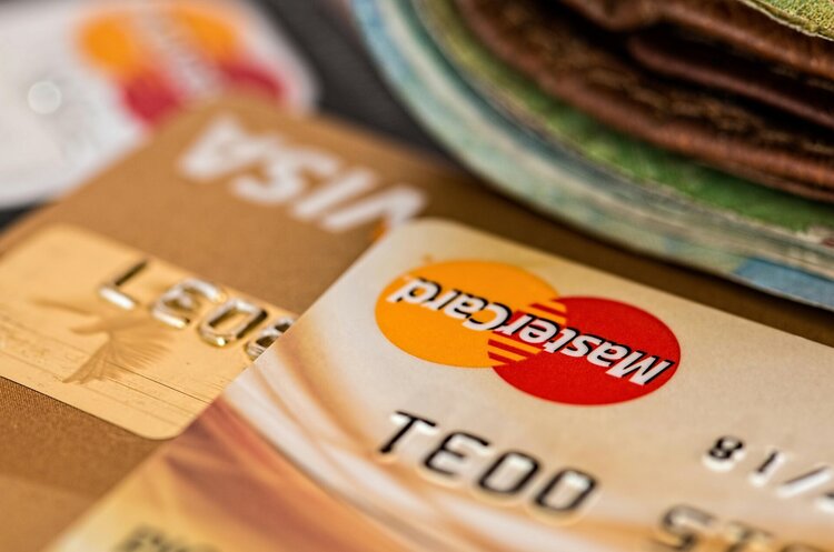 Уряд США звинувачує Visa в перешкоджанні конкуренції на ринку платежів і стримуванні розвитку технологічних компаній Уряд США звинувачує Visa в перешкоджанні конкуренції на ринку платежів і стримуванні розвитку технологічних компаній