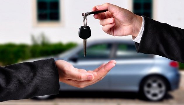 Українці витратили 15 млрд грн на нові авто в серпні Українці витратили 15 млрд грн на нові авто в серпні