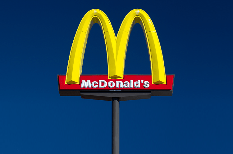 McDonald's підвищує квартальні дивіденди на 6% McDonald's підвищує квартальні дивіденди на 6%