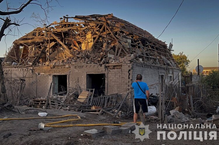 Фото: Національна поліція російська атака по Запоріжжю: постраждали 16 людей, серед них є діти (оновлено)