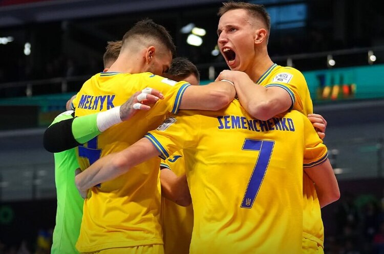 Україна – у півфіналі чемпіонату світу з футзалу Україна – у півфіналі чемпіонату світу з футзалу