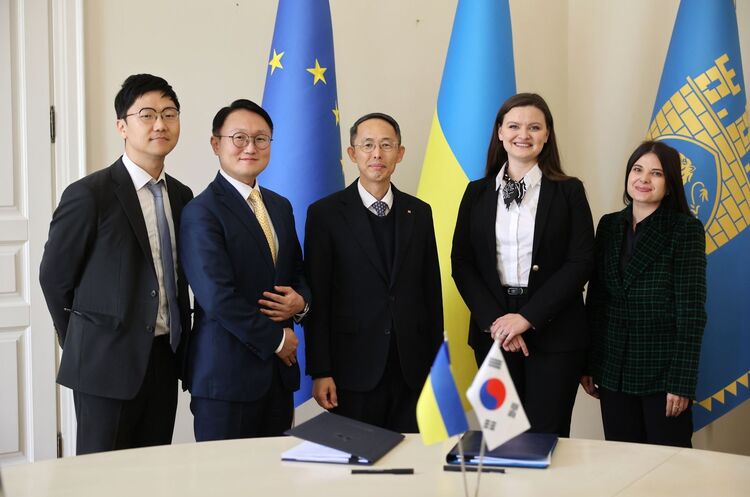 Південна Корея вперше надала Україні позику на $100 млн – Мінфін Південна Корея вперше надала Україні позику на $100 млн – Мінфін
