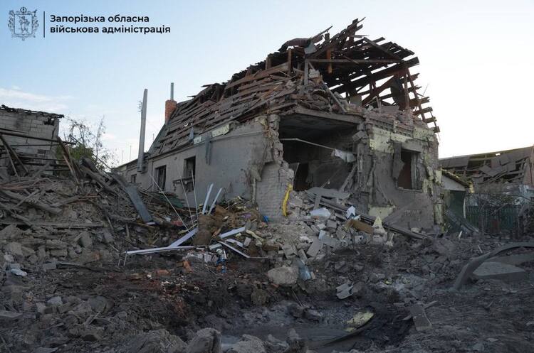 росіяни атакували Запоріжжя авіабомбами (ОНОВЛЕНО) росіяни атакували Запоріжжя авіабомбами (ОНОВЛЕНО)
