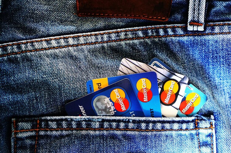 Monobank    Mastercard   2024 