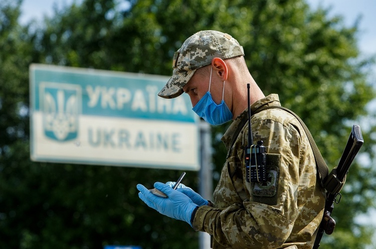 Фото: з відкритих джерел Кількість перетинів кордону зменшується на виїзд, зростає на в'їзд — ДПС