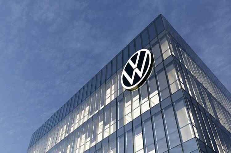 фото DR Volkswagen планує масові звільнення і закриття трьох заводів у Німеччині
