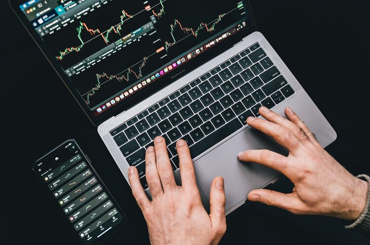 Фото: Рexels Акції Ferrexpo Жеваго злетіли на третину на тлі даних виборів у США