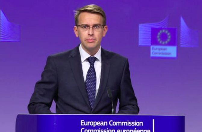Петер Стано Єврокомісія запевняє, що попри погрози Трампа буде надавати Україні допомогу