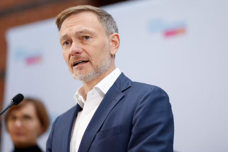 Фото: Berliner Zeitung Ексміністр фінансів Німеччини запропонував Шольцу надати Україні «Тауруси», канцлер натомість повідомив про його відставку – ЗМІ