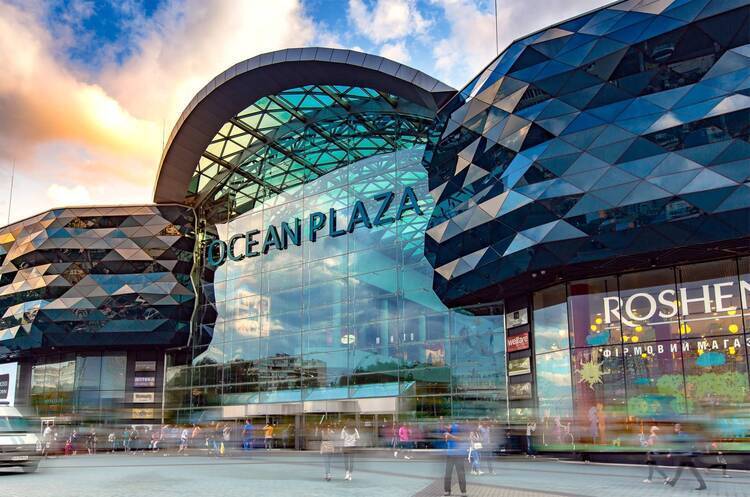 Чому сотні мільйонів гривень прибутку Ocean Plaza можуть замість держбюджету України дістатися російському олігарху Чому сотні мільйонів гривень прибутку Ocean Plaza можуть замість держбюджету України дістатися російському олігарху
