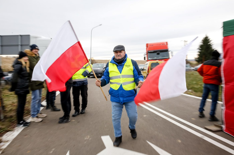 На КПП «Медика – Шегині» розпочався польський протест На КПП «Медика – Шегині» розпочався польський протест