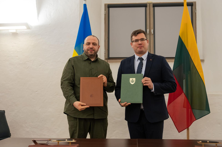 Литва фінансуватиме виробництво далекобійних дронів в Україні Литва фінансуватиме виробництво далекобійних дронів в Україні