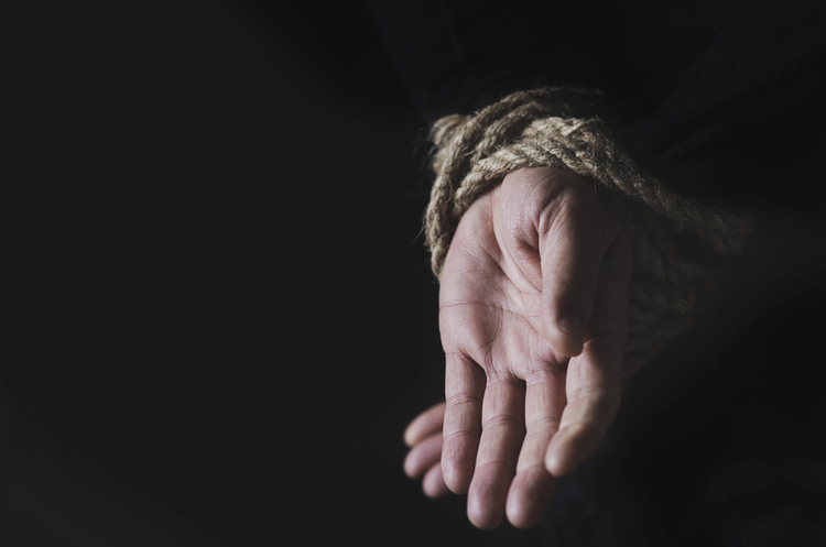 У російському полоні залишаються 6 українських мерів та очільників громад У російському полоні залишаються 6 українських мерів та очільників громад