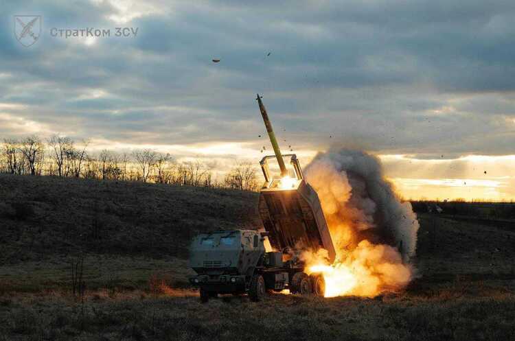 США оголосили про новий пакет військової допомоги для України на $988 млн США оголосили про новий пакет військової допомоги для України на $988 млн