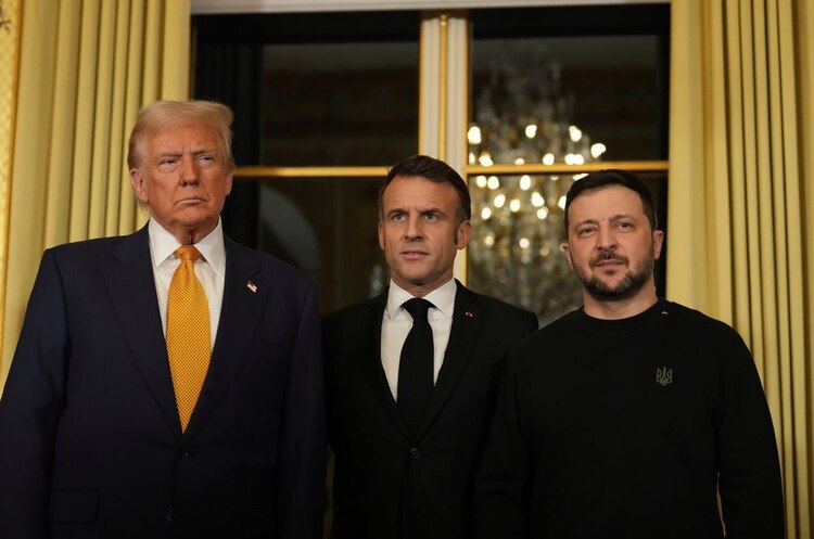 фото DR Макрон переконав Трампа зустрітися з Зеленським у Парижі і заради цієї зустрічі не запросив Шольца