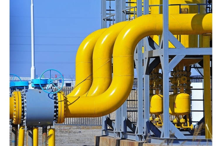 фото Shutterstock Постачальники газу з 4 європейських країн просять фон дер Ляєн зберегти його транзит через Україну