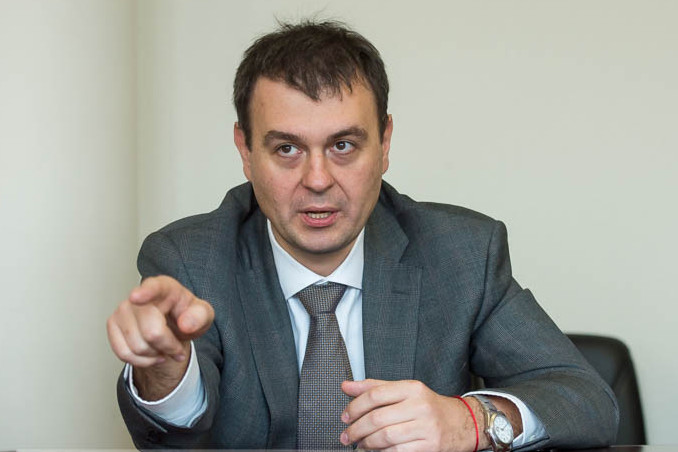 У Раді спростували масове скорочення ФОПів після підписання податкового закону У Раді спростували масове скорочення ФОПів після підписання податкового закону