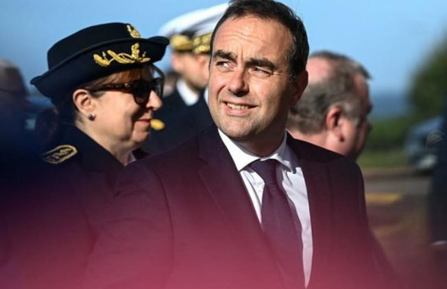 Себастьєн Лекорню Дружні до України міністри МЗС і оборони зберегли свої посади в новому уряді Франції