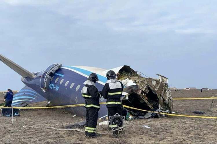 Фото: DR Іноземні авіакомпанії зупиняють польоти над росією через збитий над Грозним літак