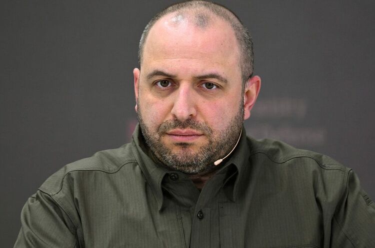 Умєров анонсував масштабну перевірку в Сухопутних військах ЗСУ Умєров анонсував масштабну перевірку в Сухопутних військах ЗСУ