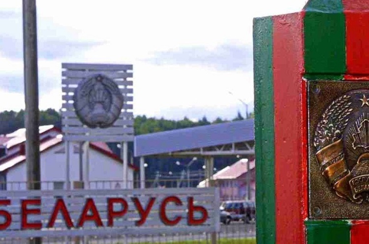 Фото: DR білорусь проведе військові навчання неподалік українського кордону