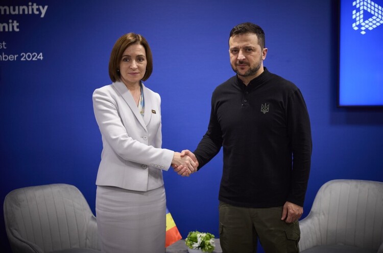 фото Офіційний сайт президента України Зеленський пообіцяв президентці Молдови постачати вугілля у зв’язку з енергетичною кризою у Придністров’ї