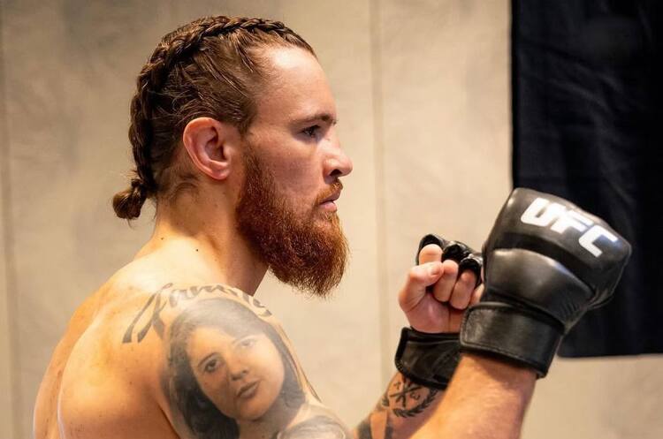 Ігор Потєря Український боєць UFC не зміг вкластися у вагу перед боєм