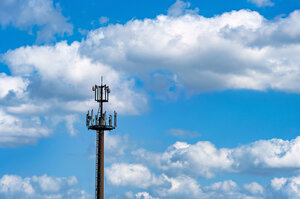   Vodafone     4G-