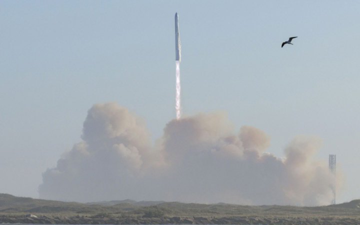 Starship від SpaceX Маска вибухнув після запуску в космосі Starship від SpaceX Маска вибухнув після запуску в космосі