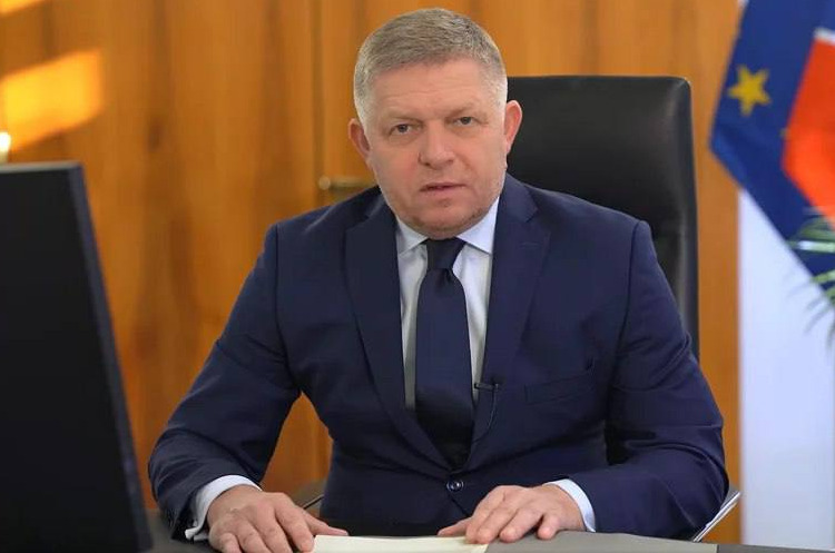 фото DR Фіцо відмовився їхати до Зеленського в Київ і назвав його пропозицію «дитячою»