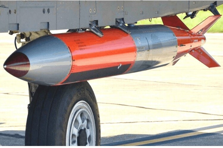 B61-12 США повідомили про розгортання в Європі своїх гравітаційних ядерних бомб