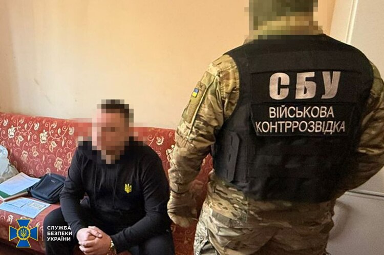 Правоохоронці затримали екскомандира 155 бригади ЗСУ, який допустив масове СЗЧ підлеглих Правоохоронці затримали екскомандира 155 бригади ЗСУ, який допустив масове СЗЧ підлеглих