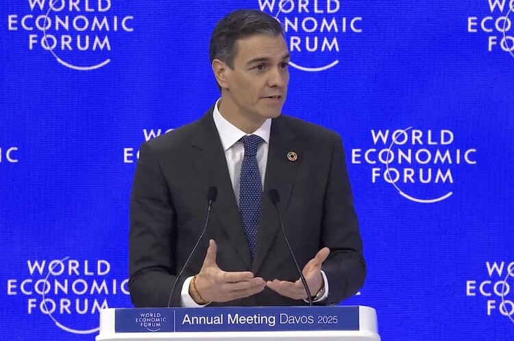 фото WEF 2025 WEF 2025: прем'єр-міністр Іспанії звинуватив техномільярдерів у бажанні повалити демократію