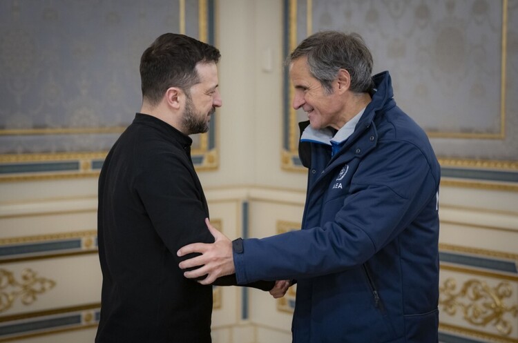 фото Офіційний сайт президента України Зеленський: глава МАГАТЕ підтримав добудову блоків на Хмельницькій АЕС