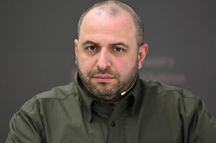 Умєров прибув на засідання у форматі «Рамштайн» у Брюсселі Умєров прибув на засідання у форматі «Рамштайн» у Брюсселі