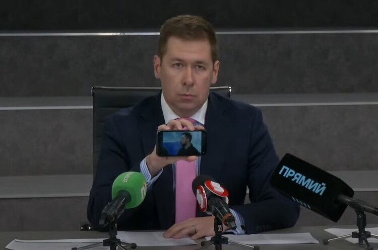 Ілля Новіков Адвокати звернуться до міжнародних партнерів для оцінки санкцій проти Порошенка як способу тиску
