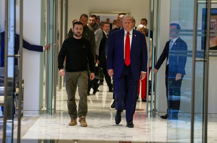 Трамп хоче укласти з Україною спрощену угоду про корисні копалини – Reuters Трамп хоче укласти з Україною спрощену угоду про корисні копалини – Reuters